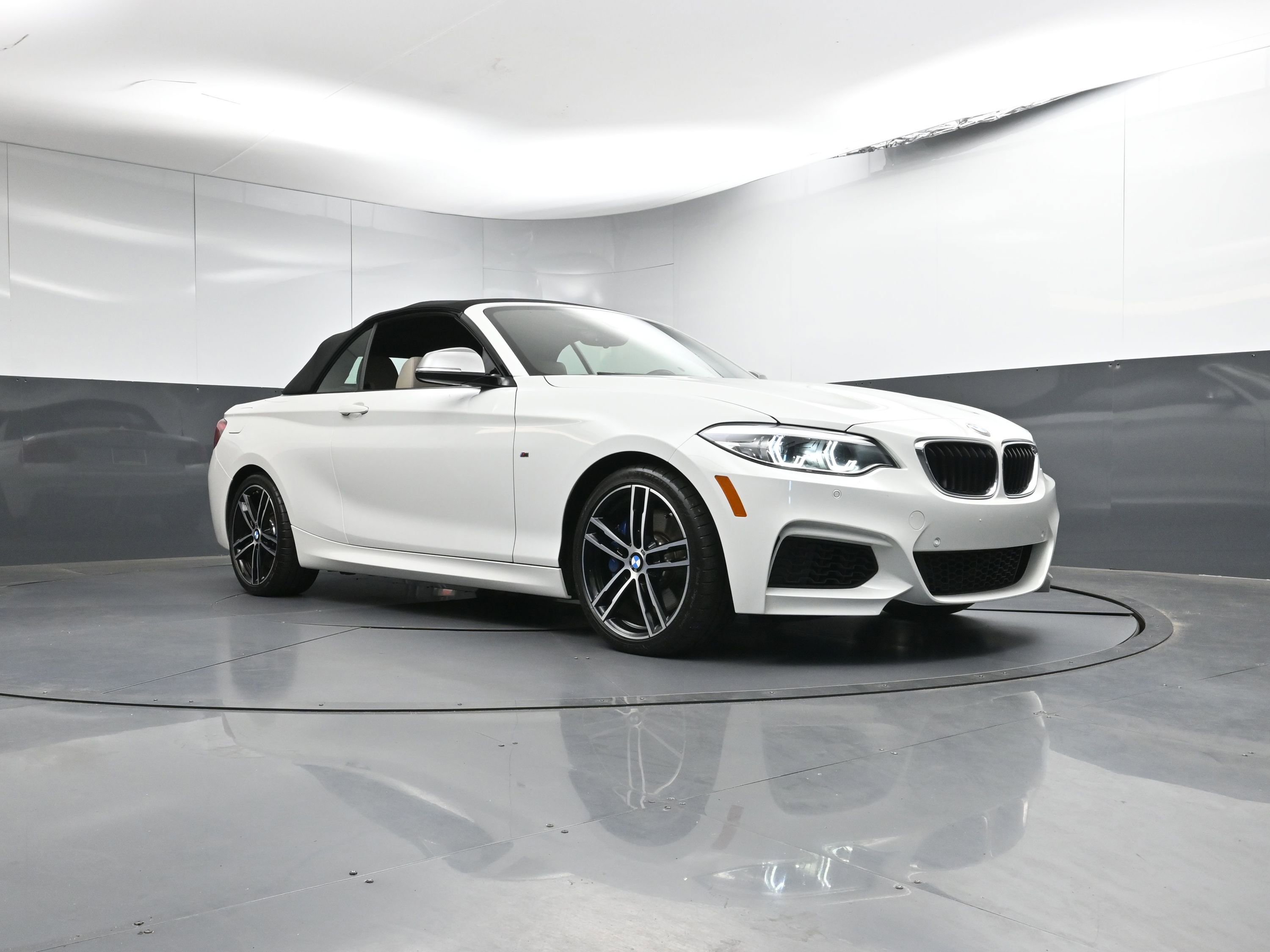 Used 2019 BMW M240i Convertible w/ Premium Package image 31