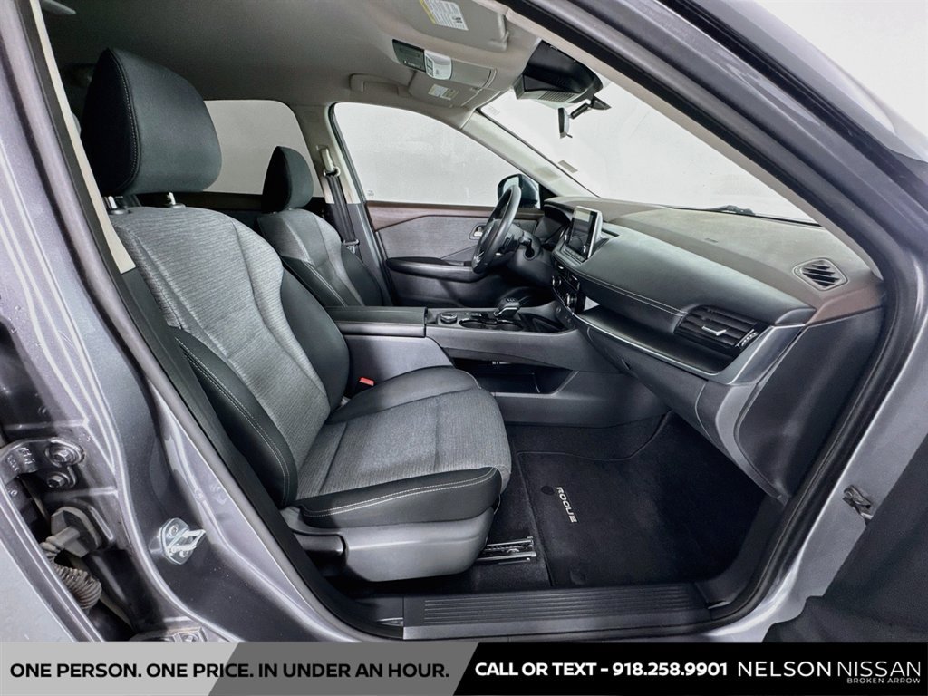 Certified 2021 Nissan Rogue SV AWD/4WD image 25