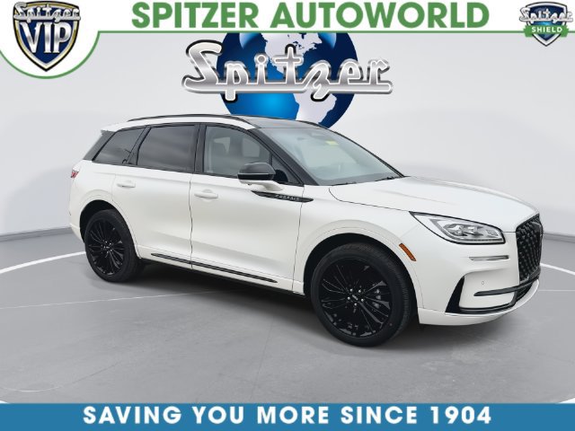New 2025 Lincoln Corsair Reserve w/ Jet Appearance Package AWD/4WD image 2