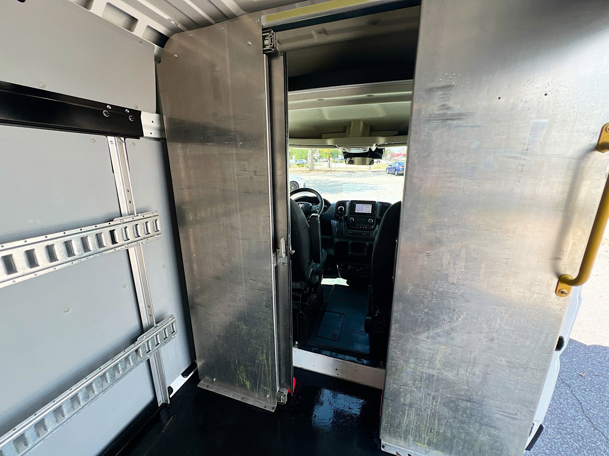 Used 2022 RAM ProMaster 2500 w/ Convenience Group image 37