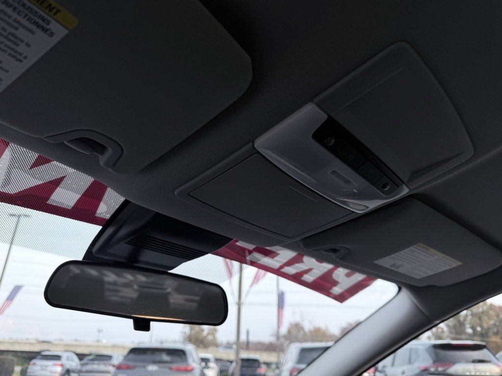 Used 2024 Nissan Altima 2.5 SR image 19