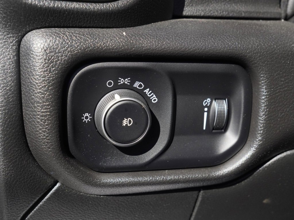 Used 2022 RAM 4500 Tradesman w/ Chrome Appearance Group image 8