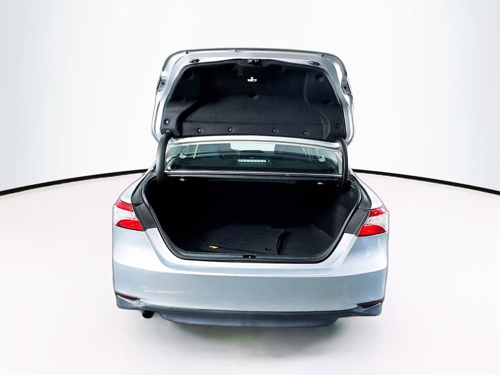 Used 2018 Toyota Camry LE w/ Audio Package image 26