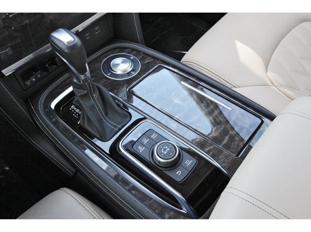 Used 2023 Nissan Armada Platinum w/ Captain's Chairs Package RWD image 33
