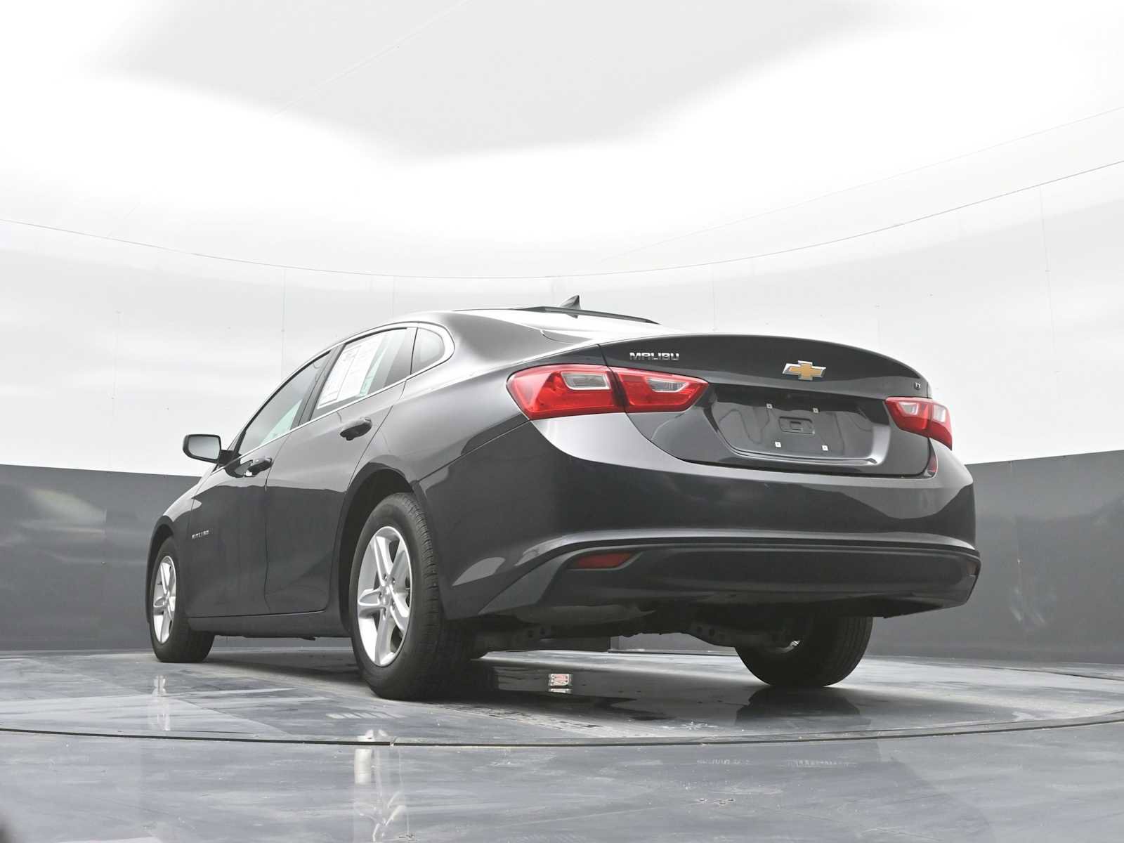Used 2023 Chevrolet Malibu LT image 33