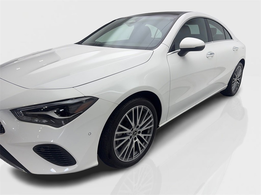 Used 2024 Mercedes-Benz CLA 250 4MATIC image 11