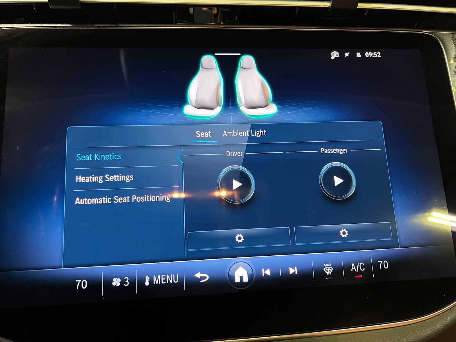 Used 2024 Mercedes-Benz E 450 4MATIC All-Terrain Wagon image 33