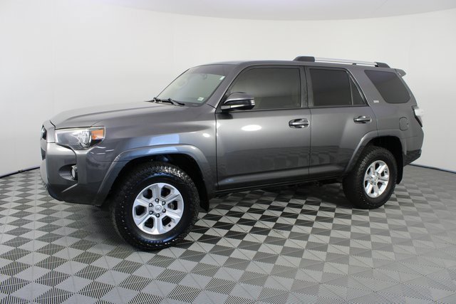 Used 2019 Toyota 4Runner SR5 image 2