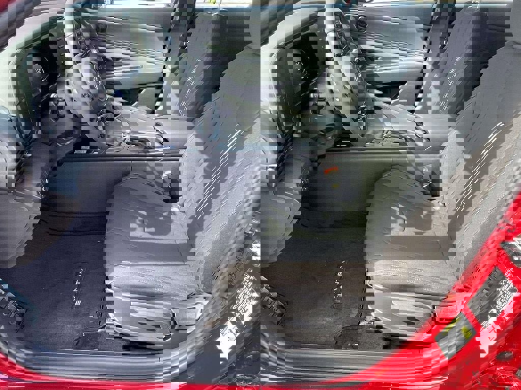 New 2026 Hyundai Elantra Sport image 13