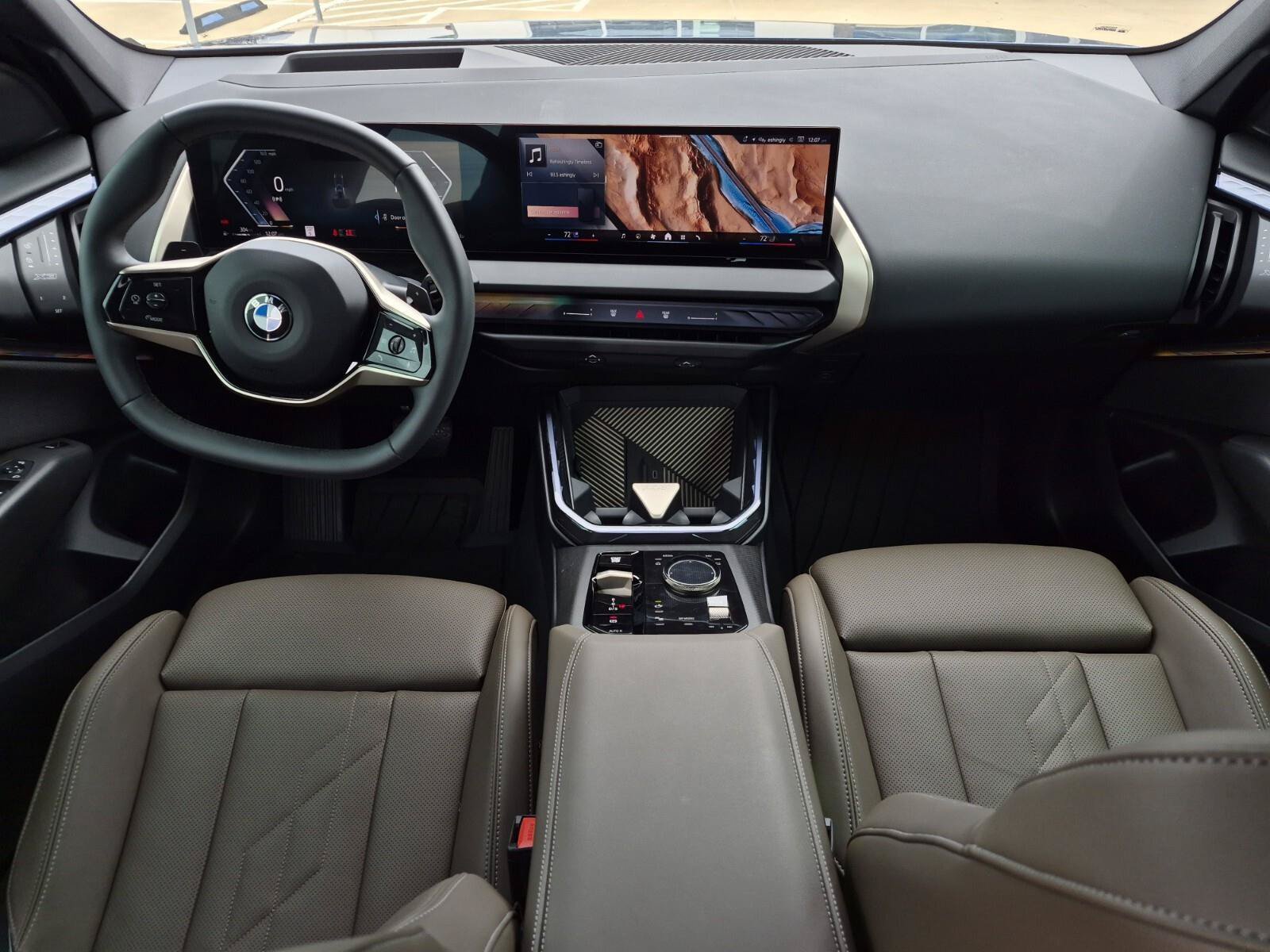 Certified 2025 BMW X3 xDrive30i w/ Premium Package AWD/4WD image 21