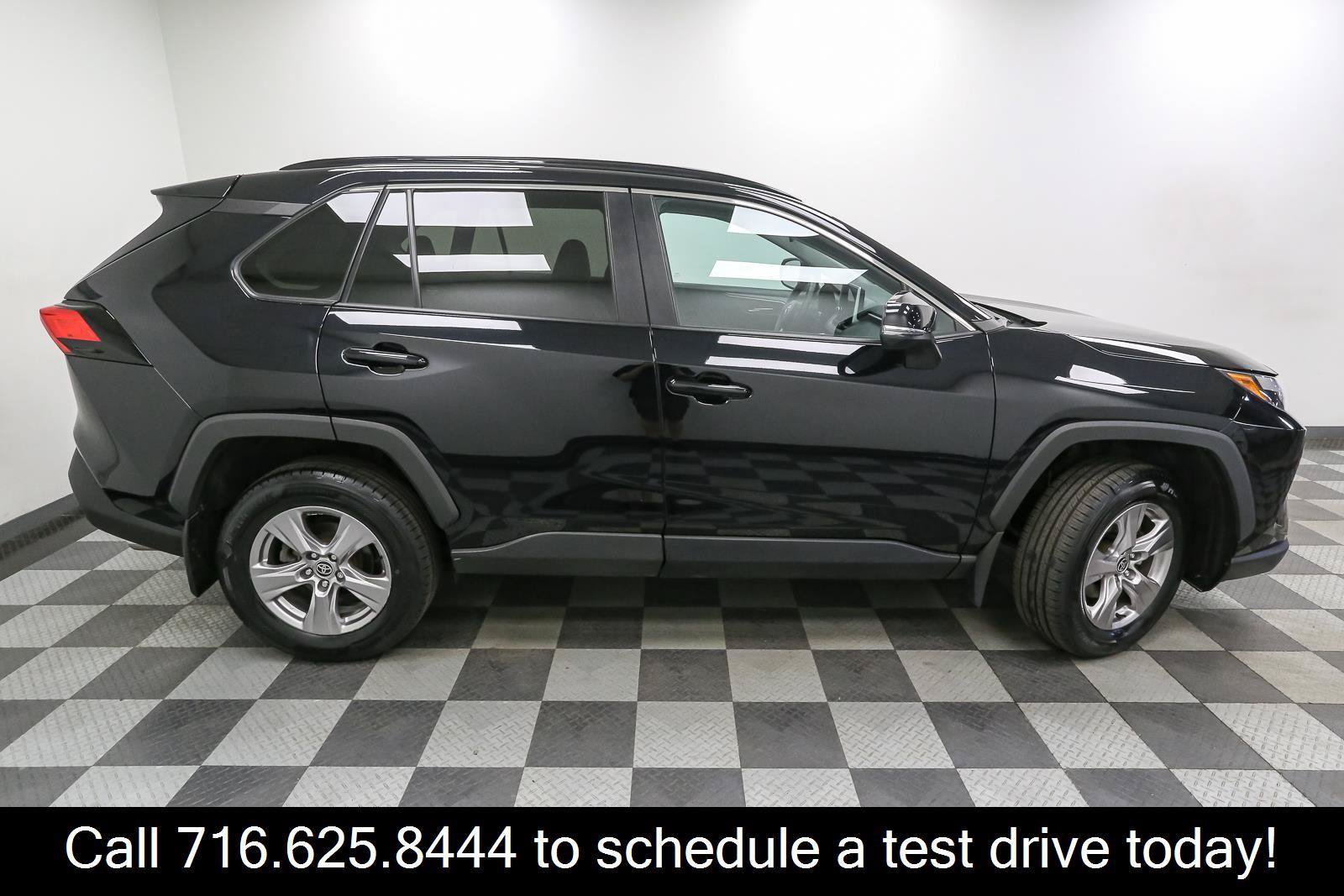 Used 2023 Toyota RAV4 XLE w/ Convenience Package AWD/4WD image 7