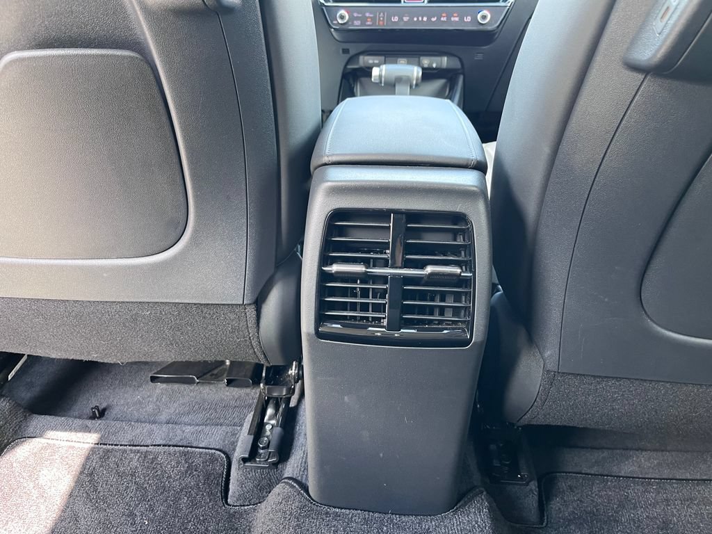 Certified 2024 Kia Niro EX Touring FWD image 21