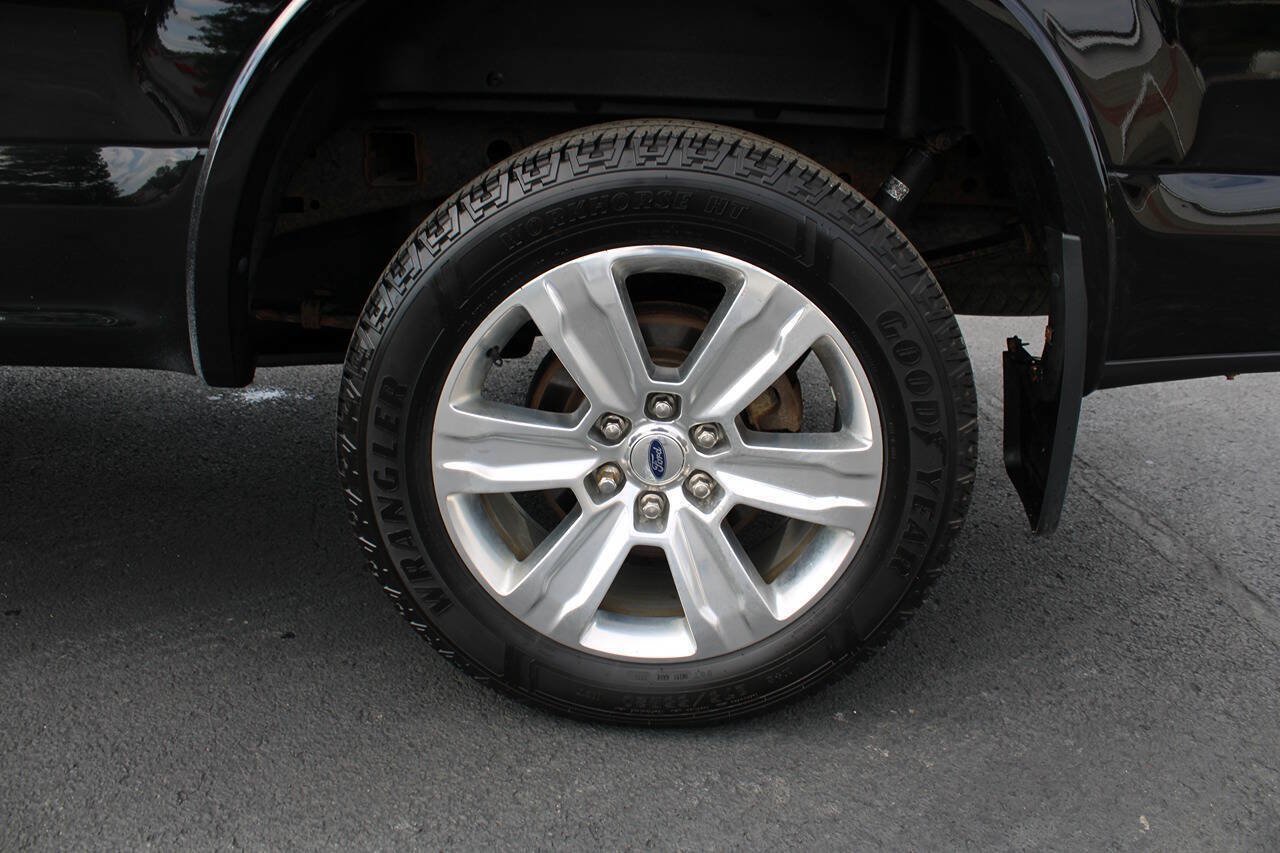 Used 2018 Ford F150 Platinum w/ Technology Package AWD/4WD image 13