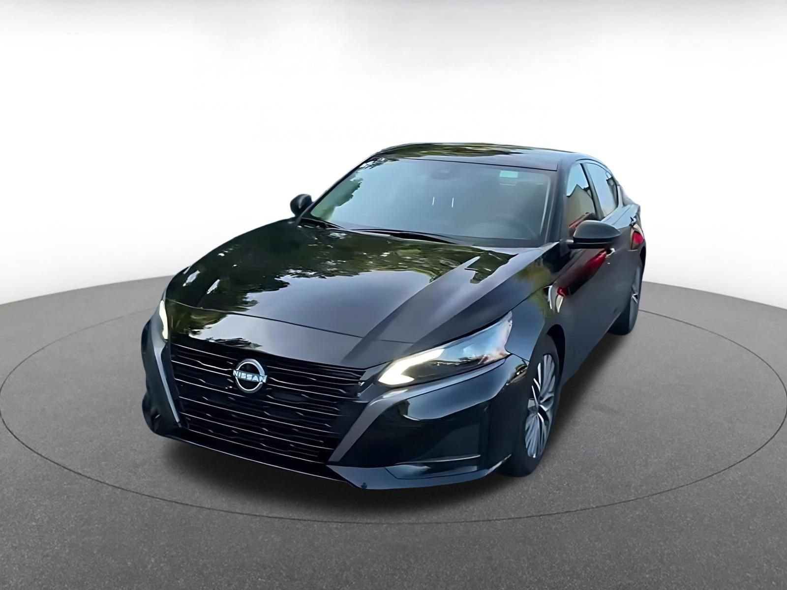 Used 2026 Nissan Altima 2.5 SV FWD image 6