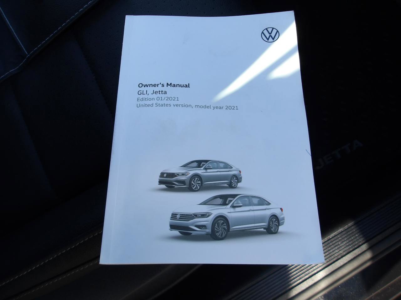 Used 2021 Volkswagen Jetta SEL FWD image 24