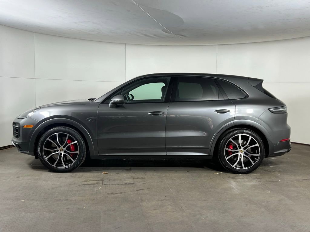Certified 2023 Porsche Cayenne GTS image 2