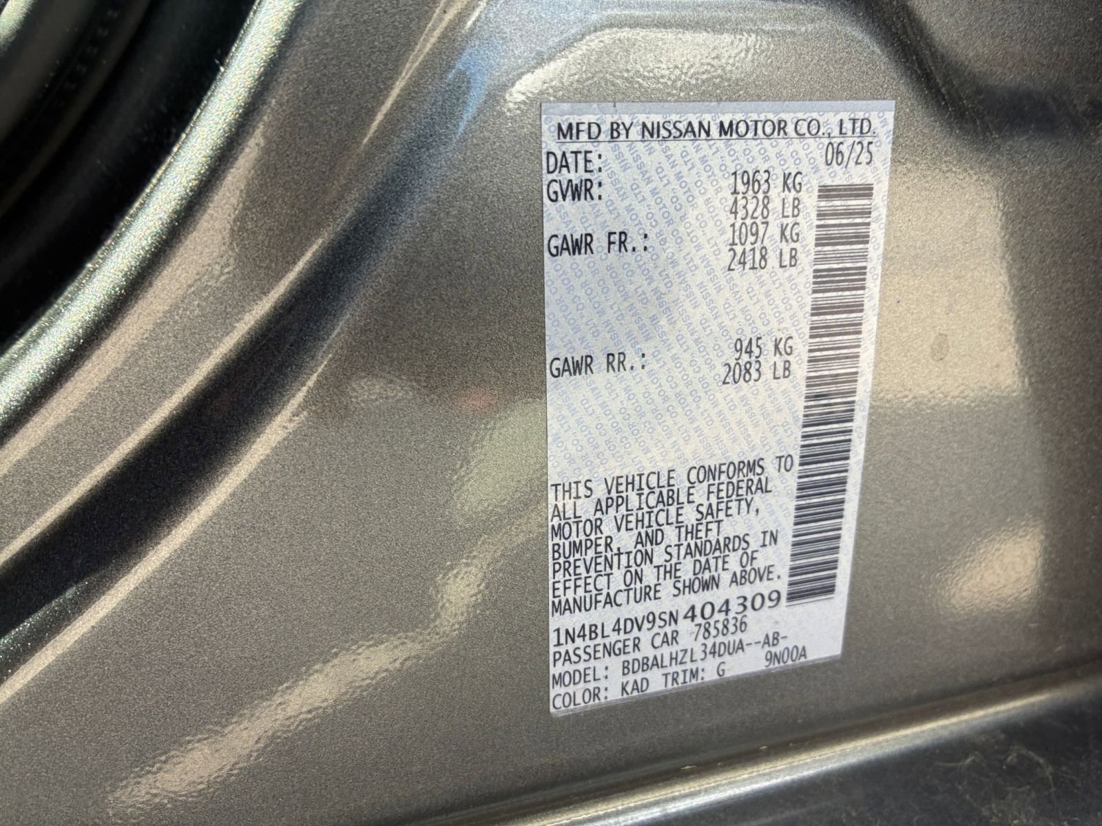Used 2025 Nissan Altima 2.5 SV FWD image 23