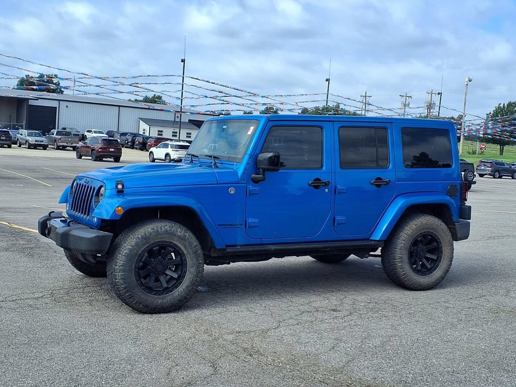 Used 2015 Jeep Wrangler Unlimited Sahara AWD/4WD image 15