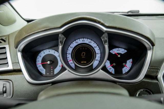 Used 2010 Cadillac SRX Luxury image 18