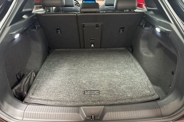 Used 2022 Volkswagen ID.4 Pro S w/ Gradient Package image 18
