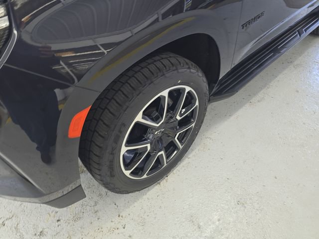 Certified 2022 Chevrolet Tahoe RST w/ Luxury Package AWD/4WD image 9