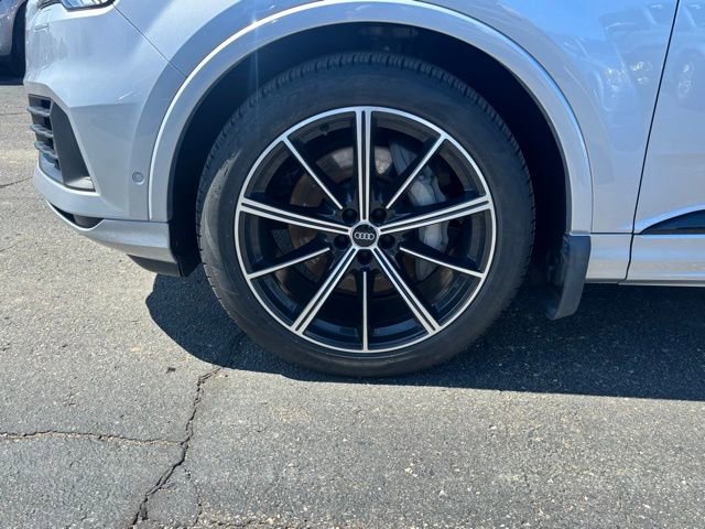 Used 2021 Audi Q7 3.0T Prestige image 11