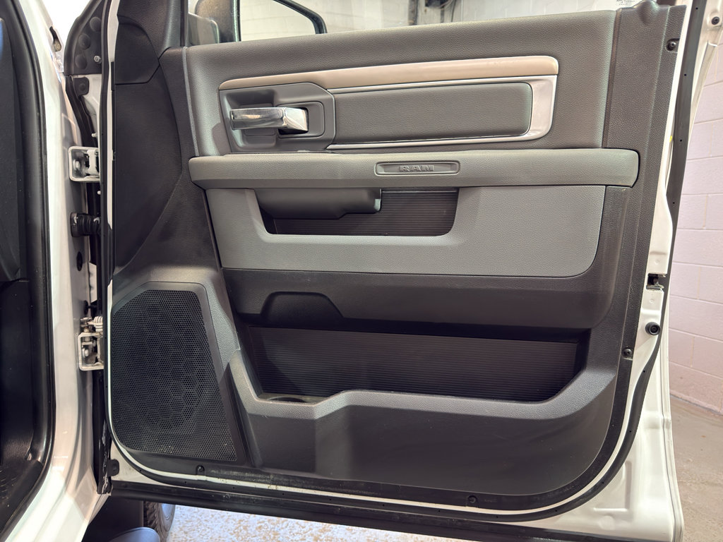Used 2015 RAM 1500 Outdoorsman AWD/4WD image 20