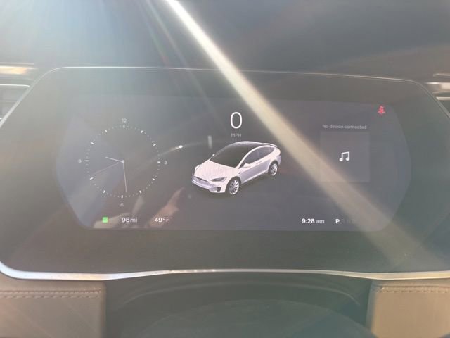 Used 2017 Tesla Model X 75D AWD/4WD image 10