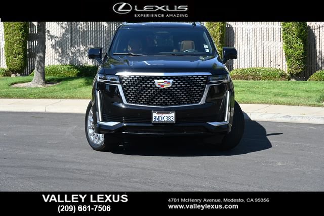 Used 2021 Cadillac Escalade Premium Luxury w/ Driver Assist Tech Package AWD/4WD image 2