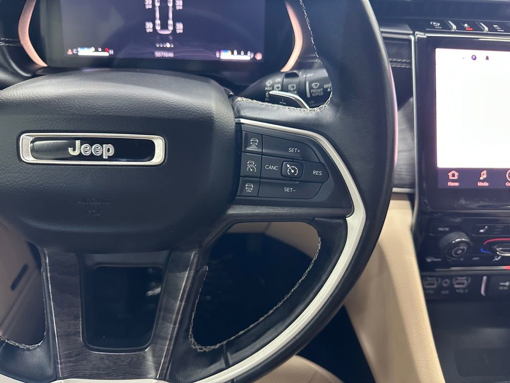 Used 2021 Jeep Grand Cherokee L Limited w/ Luxury Tech Group II image 25