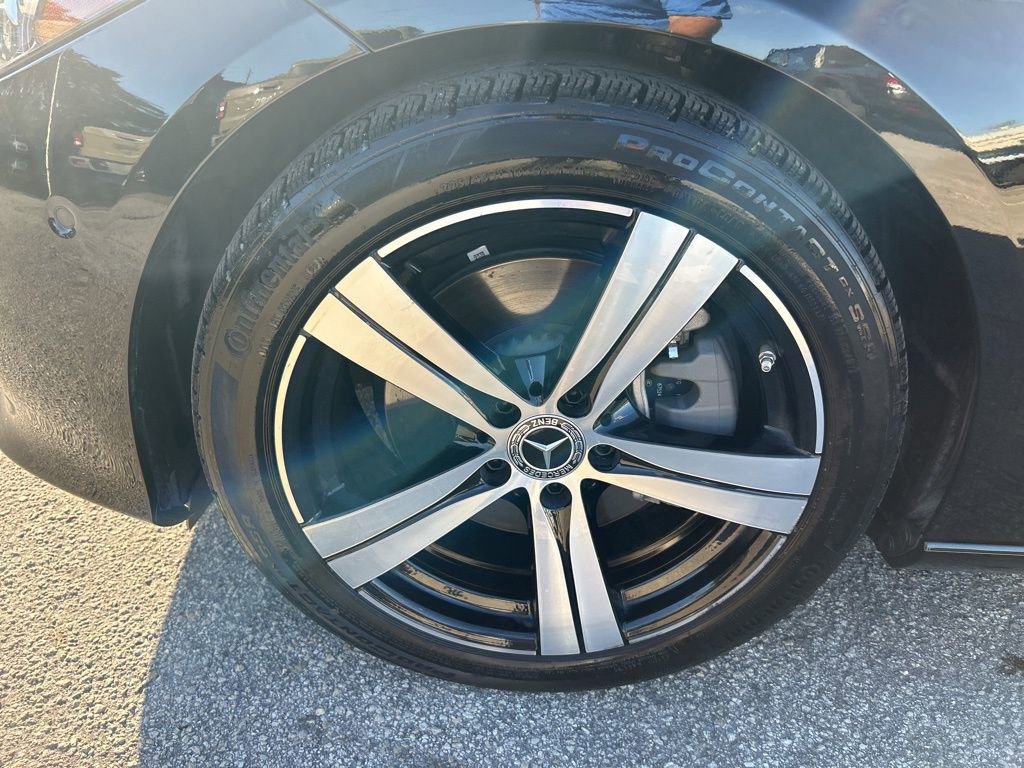 Used 2025 Mercedes-Benz C 300 Sedan image 18
