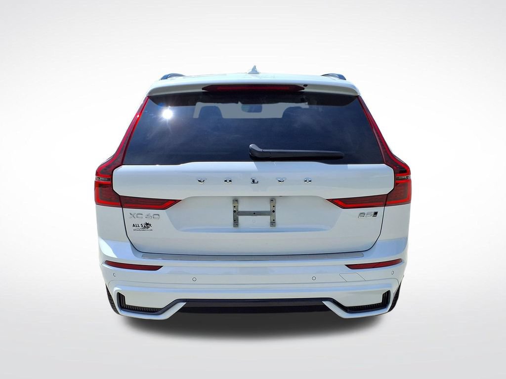 New 2026 Volvo XC60 B5 Ultra w/ Protection Package Premier AWD/4WD image 7