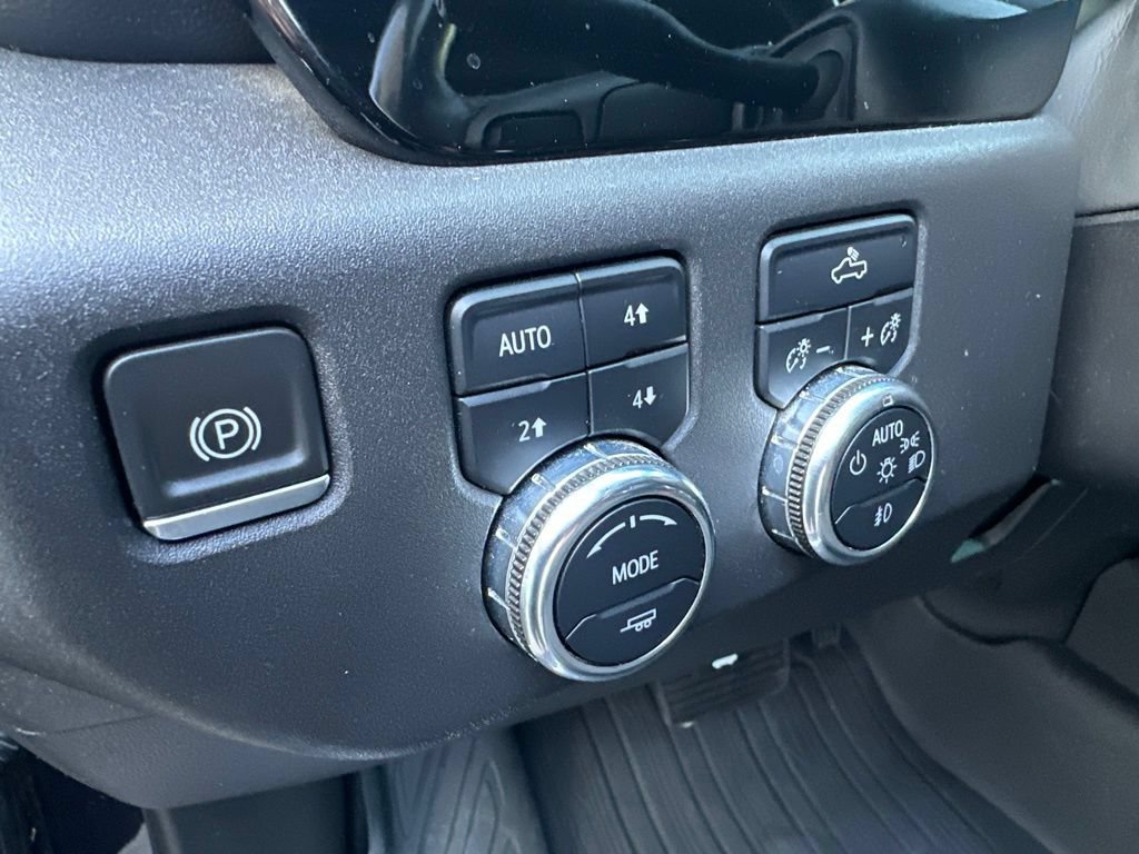Used 2022 GMC Sierra 1500 Elevation AWD/4WD image 22