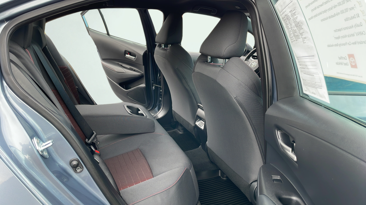Certified 2025 Toyota Corolla SE w/ Convenience Package FWD image 37
