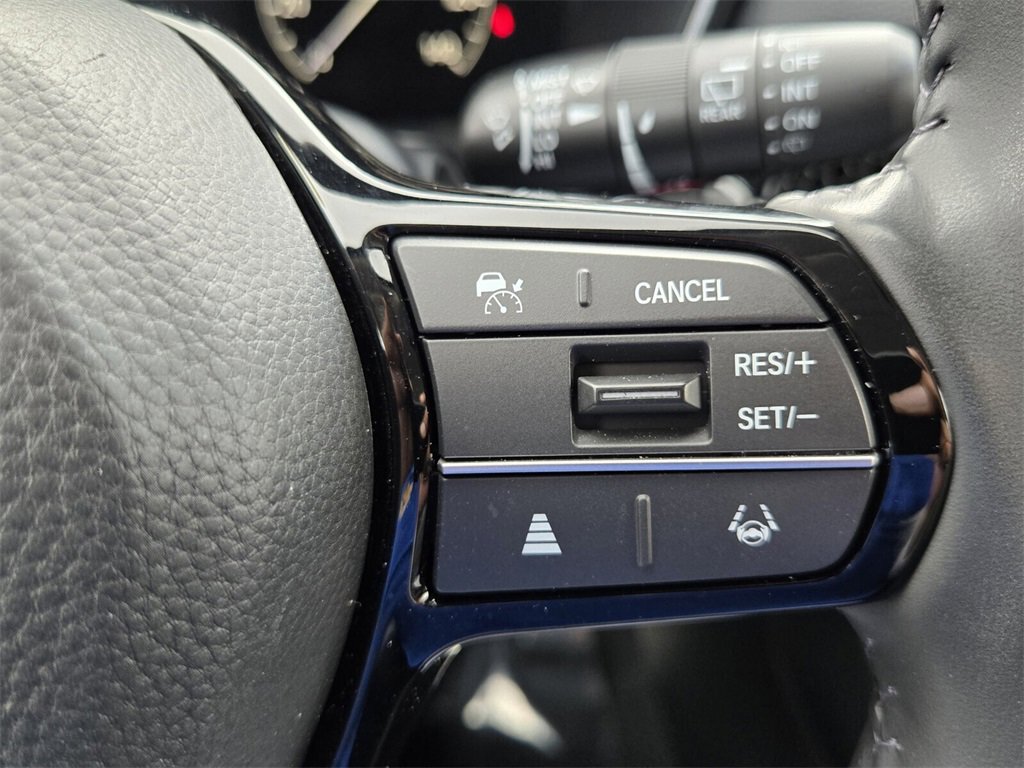 Used 2025 Honda CR-V EX-L image 24