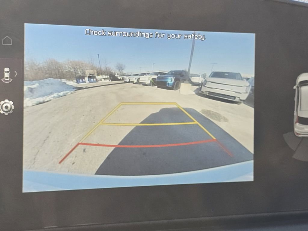 Used 2023 Kia Niro EX Touring image 28