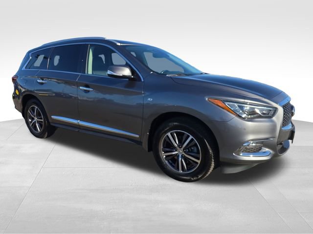 Used 2019 INFINITI QX60 Luxe w/ Essential Package