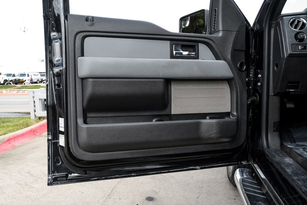 Used 2014 Ford F150 XLT w/ Equipment Group 302A Luxury RWD image 40