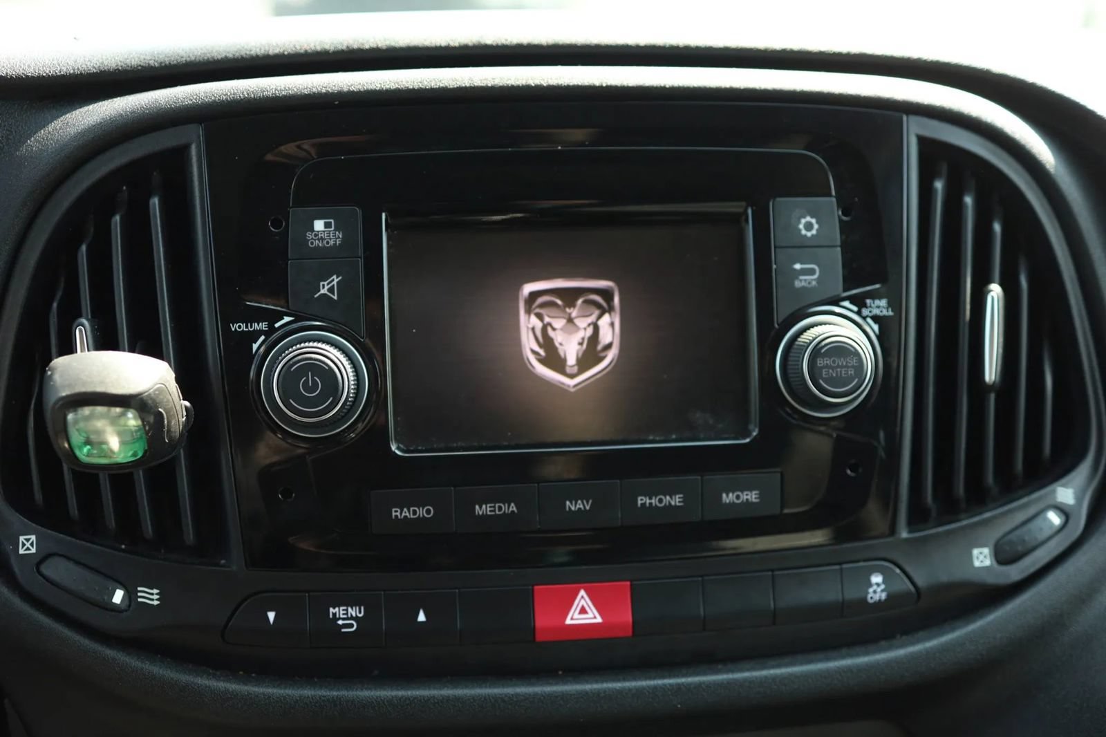 Used 2022 RAM ProMaster City Tradesman FWD image 17