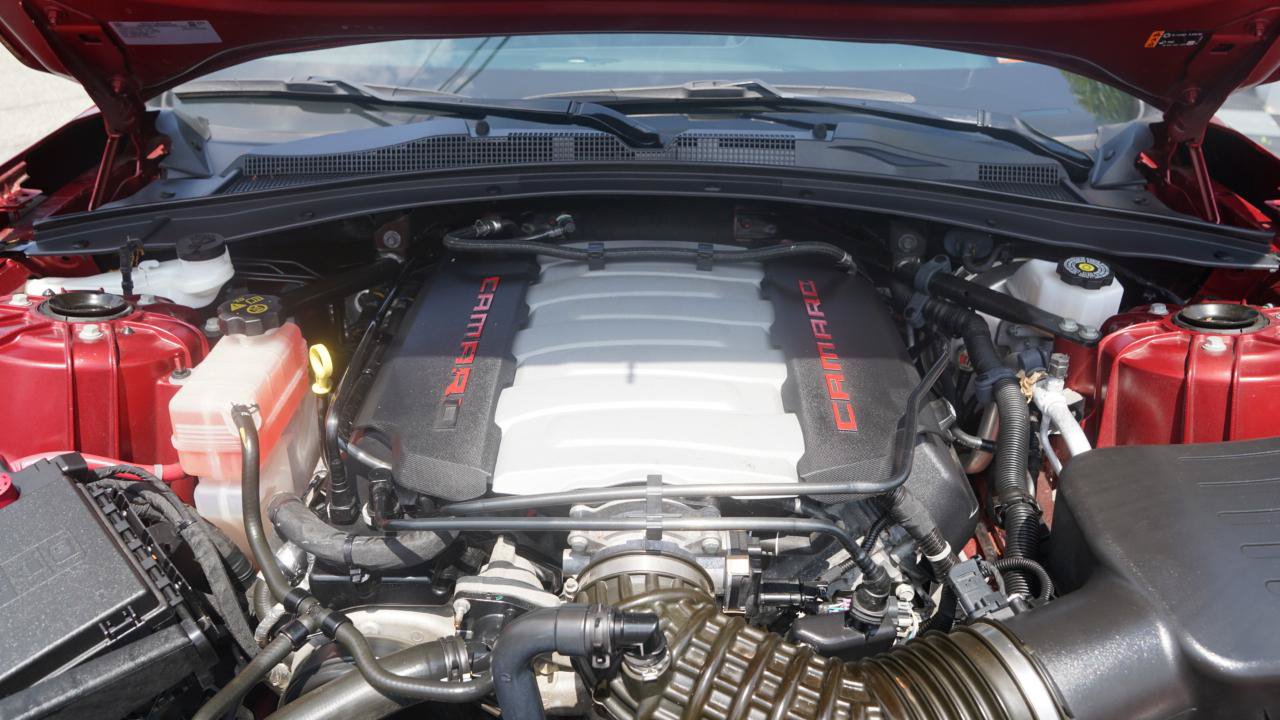 Used 2022 Chevrolet Camaro SS RWD image 74