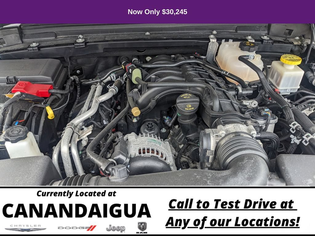 Used 2022 Jeep Gladiator Sport AWD/4WD image 7