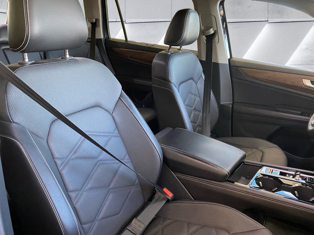 Used 2024 Volkswagen Atlas SE image 14