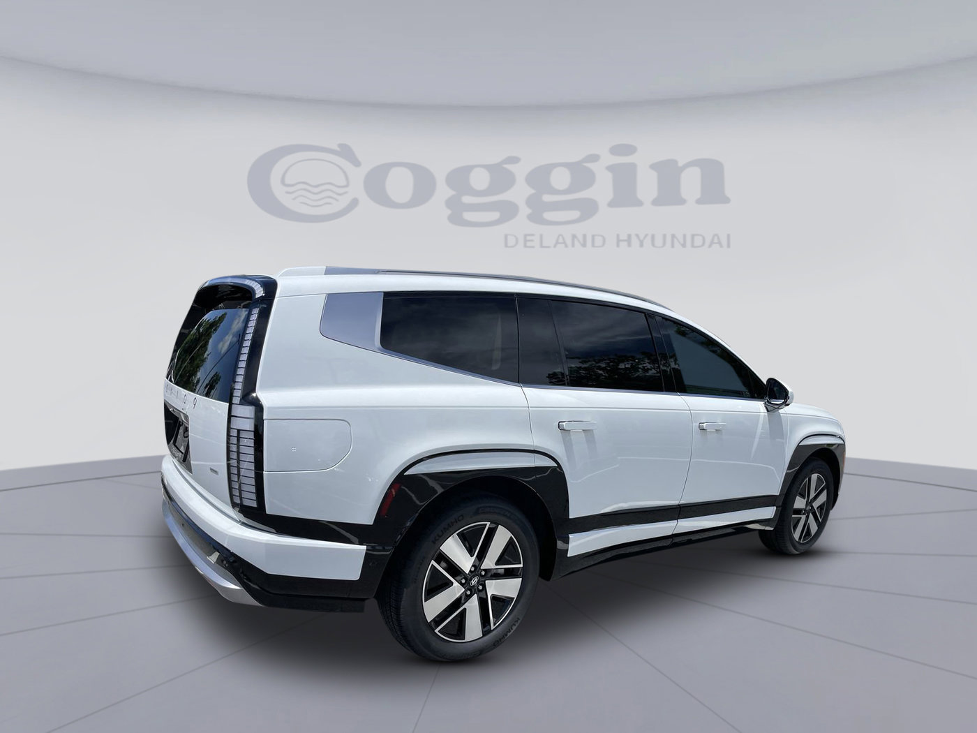 New 2026 Hyundai Ioniq 9 SEL image 5