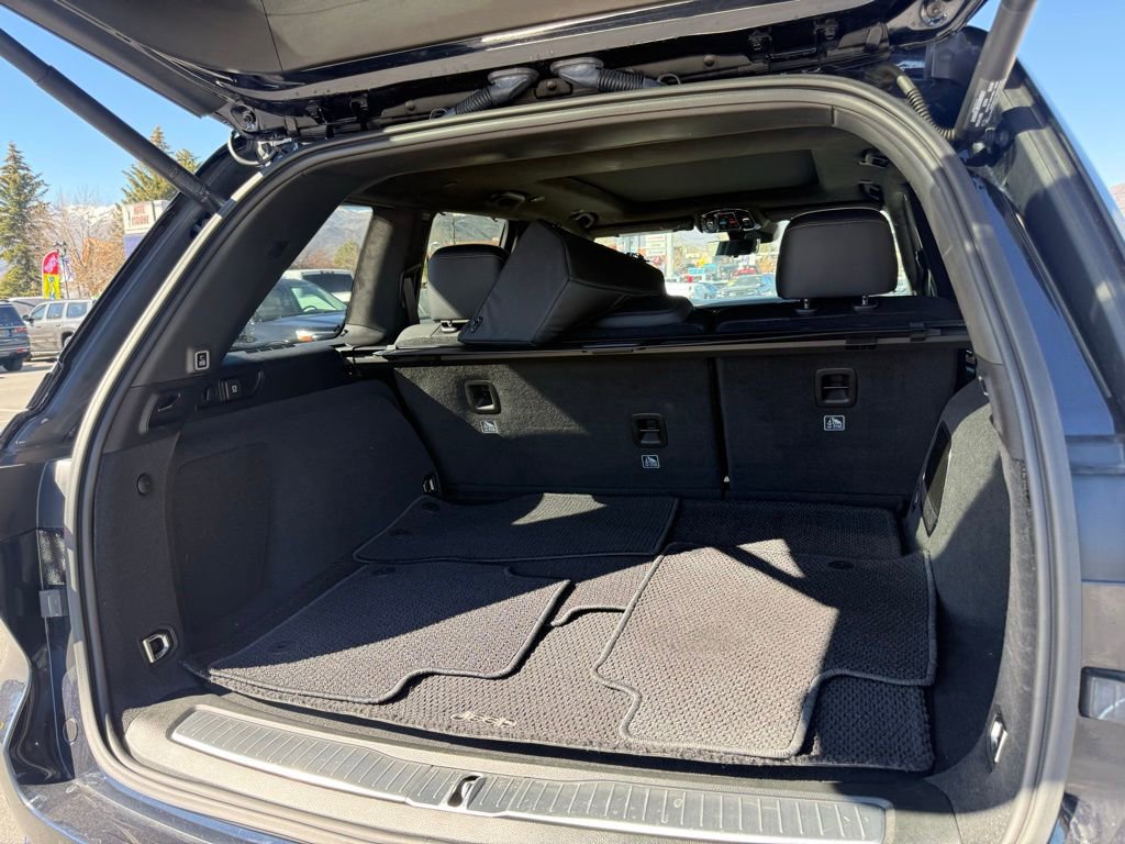 Used 2023 Jeep Grand Cherokee Summit image 16