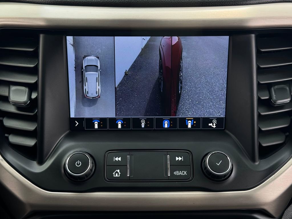 Used 2020 GMC Acadia Denali w/ Denali Ultimate Package AWD/4WD image 42