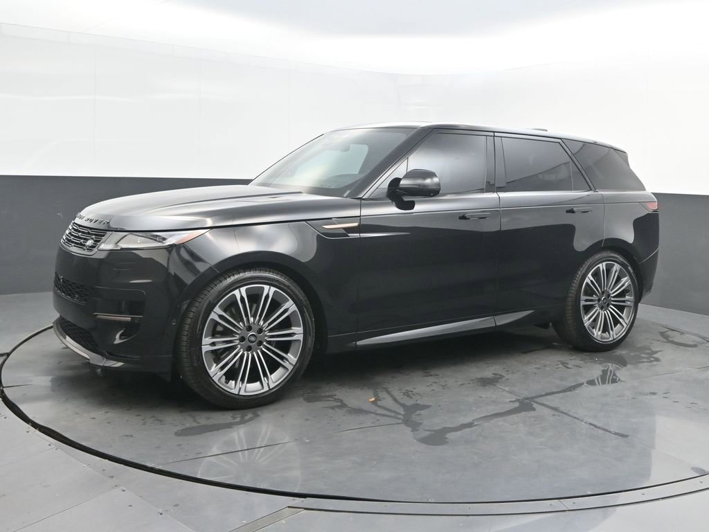 Used 2024 Land Rover Range Rover Sport Dynamic SE image 1