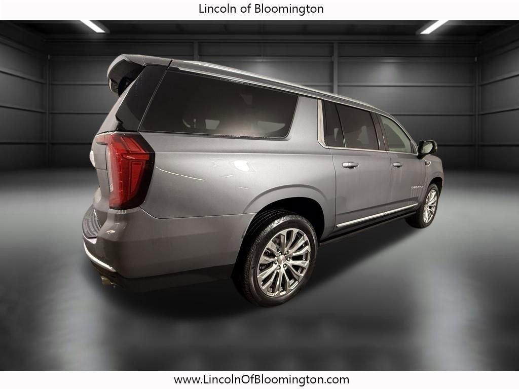 Used 2022 GMC Yukon XL Denali image 7