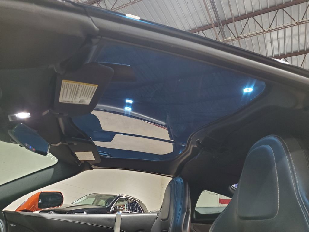 Used 2015 Chevrolet Corvette Stingray Coupe w/ Carbon Flash Badge Package image 44