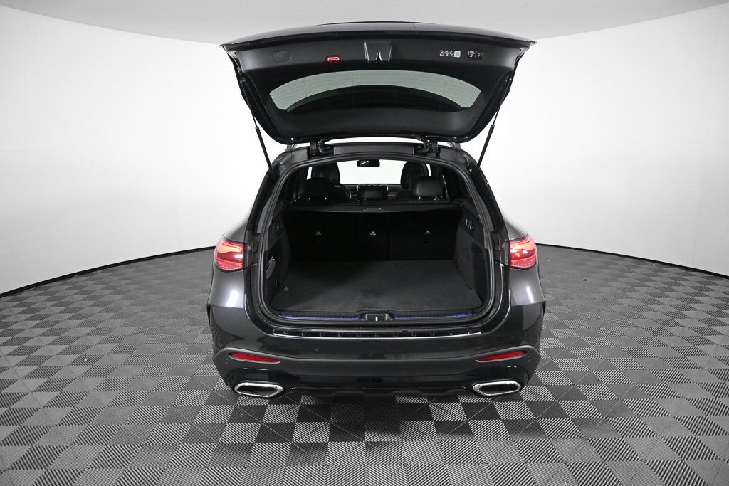 New 2025 Mercedes-Benz GLC 300 4MATIC image 24
