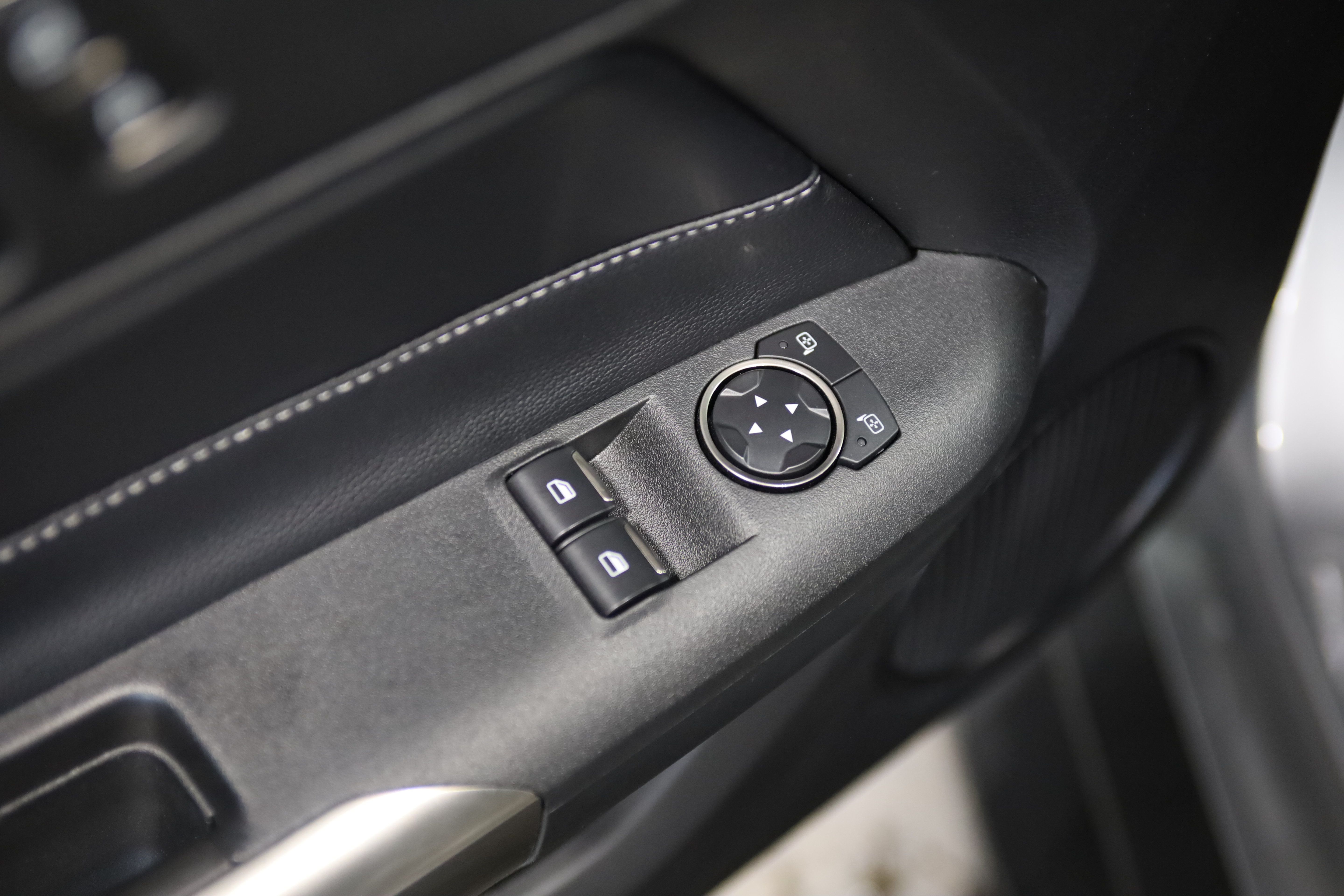 Used 2022 Ford Mustang Shelby GT500 w/ Technology Package RWD image 15